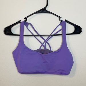Lululemon Free to be Bra size 4